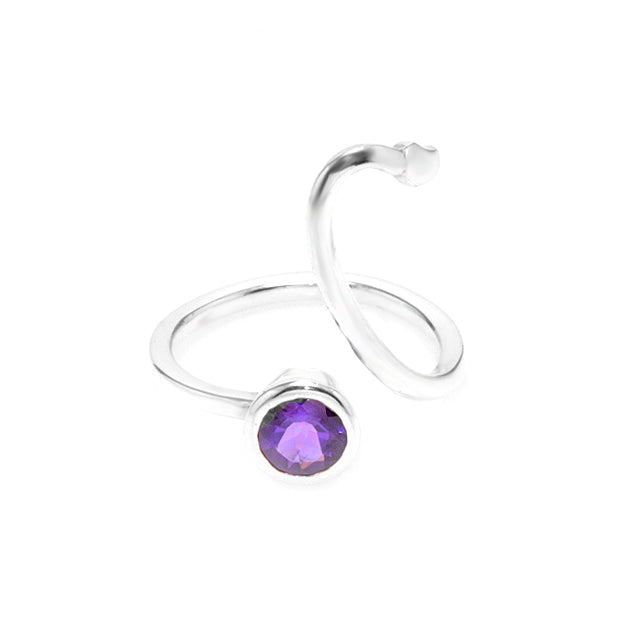 Sophisticated Glow: 925 Sterling Silver Amethyst Ring