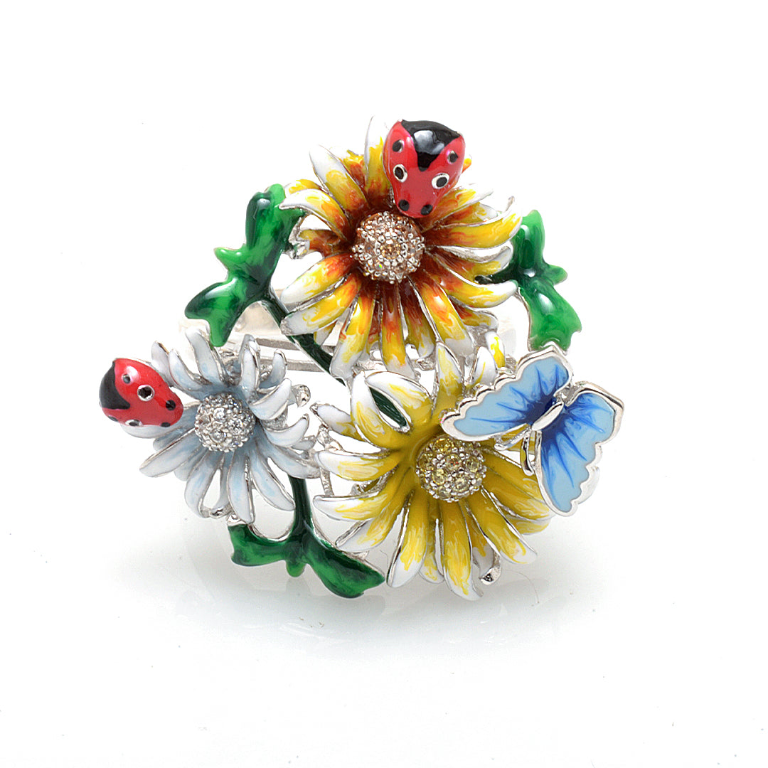 Ladybird in Nature Ring by Roberto Bravo