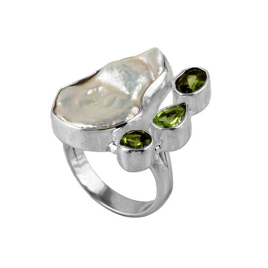 Silver, Mother of Pearl and Peridot Ring