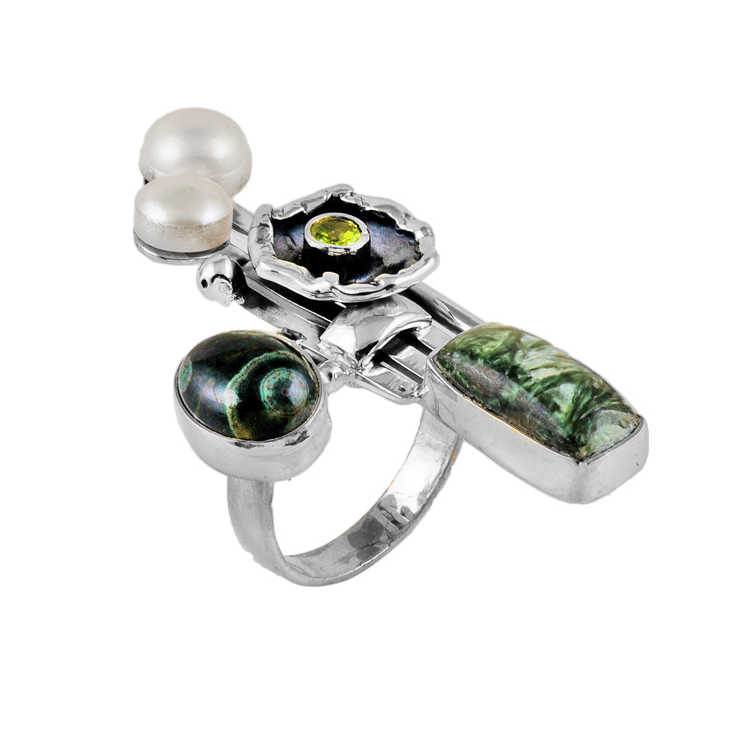 Silver, Pearl, Peridot and Labradorite Ring