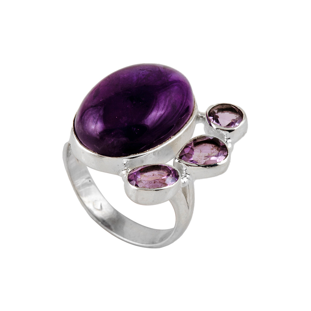 Classic Radiance: 925 Sterling Silver Amethyst Ring