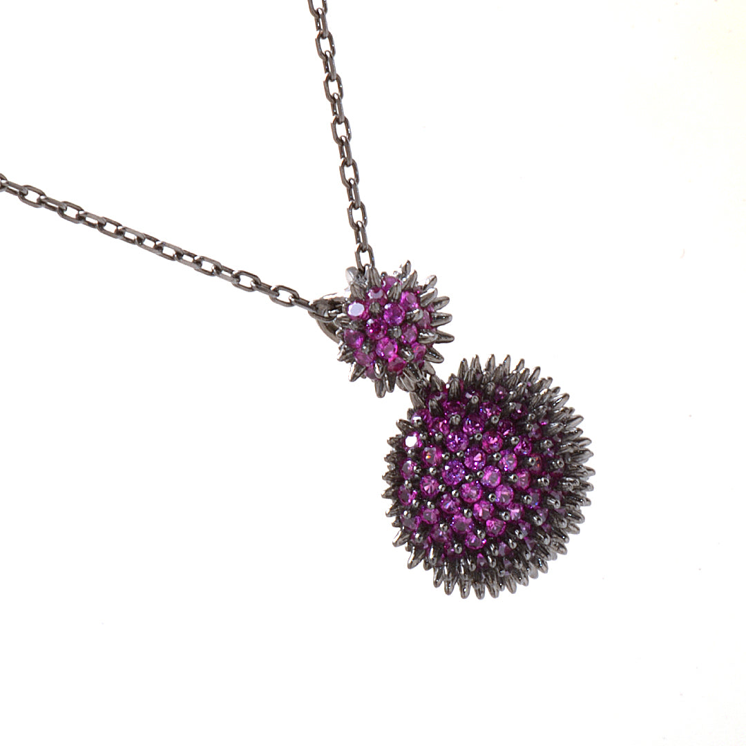 Purple and Black Necklace by Roberto Bravo