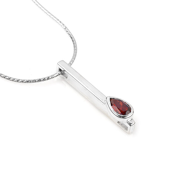 Fiery Elegance: 925 Sterling Silver Garnet Pendant by S.Begermi