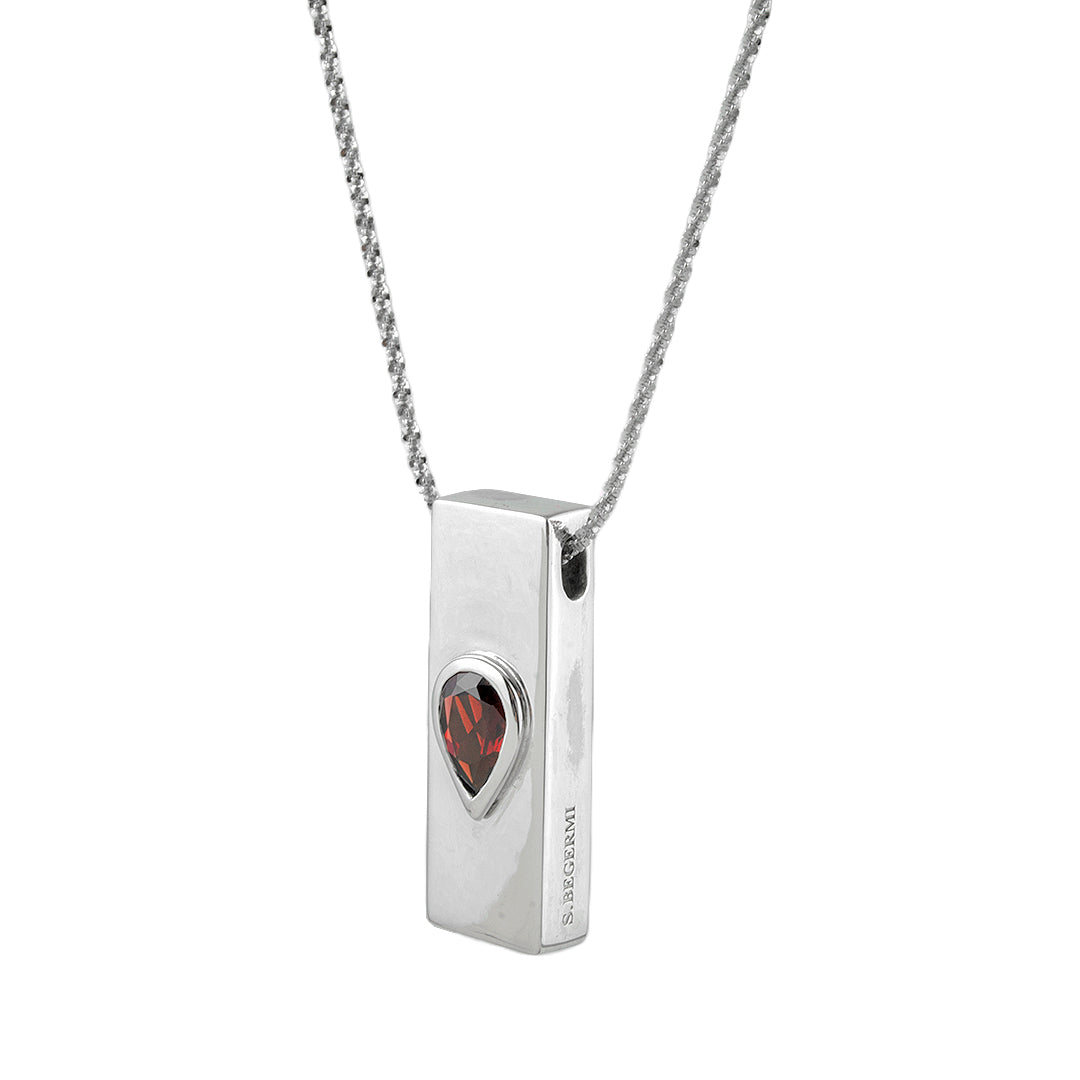 Enchanting Allure: Garnet S. Begermi Pendant